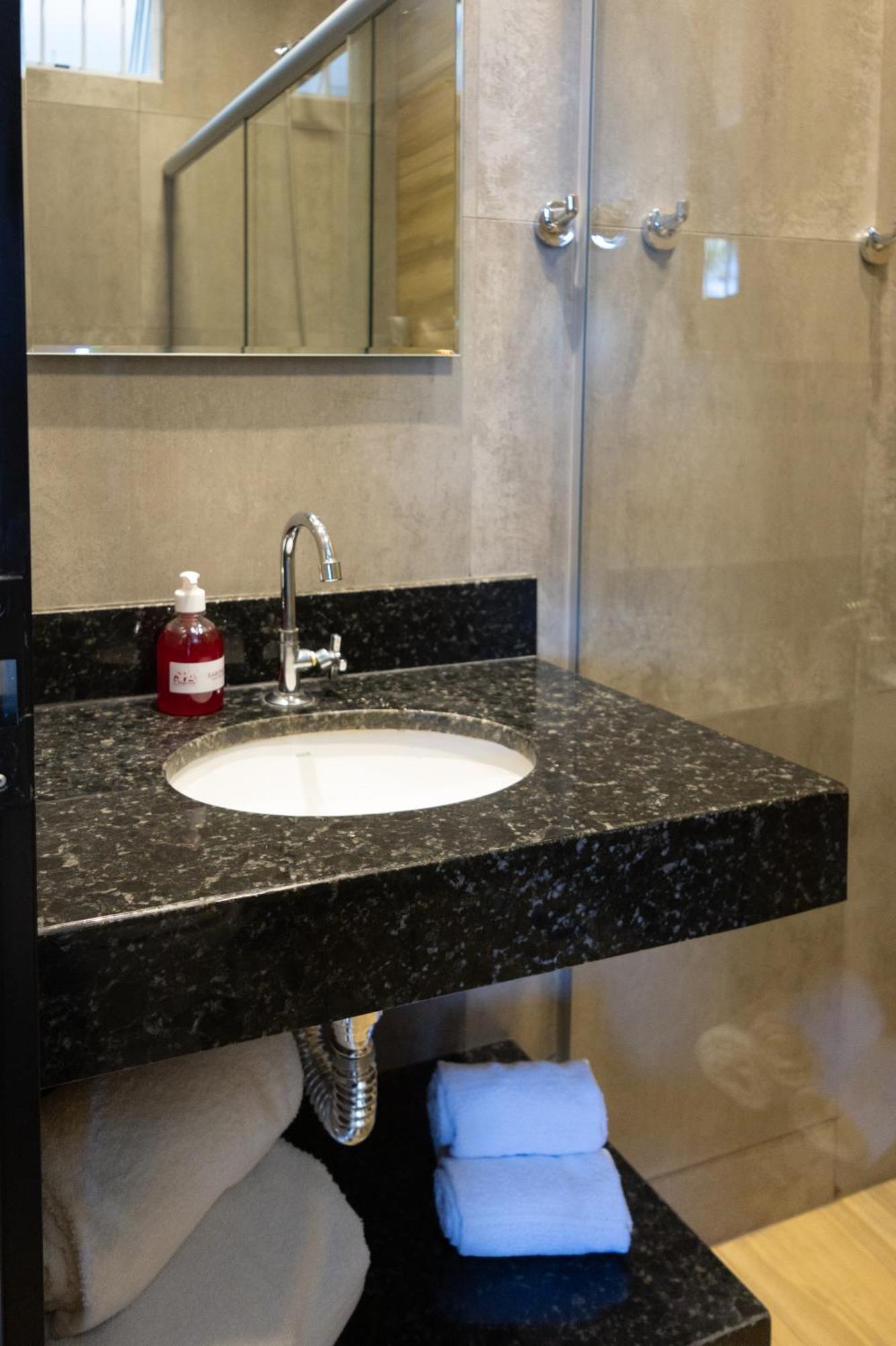 California Suites Belo Horizonte Extérieur photo